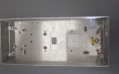 ACO CDN-P-S NT Ramka natynkowa mała CDN z daszkiem, do CDNP5/6, CDNC/B, CDNA