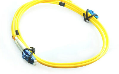 PATCHCORD ŚWIATŁOWODOWY SM SC/UPC-LC/UPC DUPLEX 1m