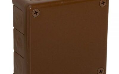 Puszka natynkowa pusta 12 wlotów VIPLAST VP-51 BRĄZOWA IP55 118x118x46mm 051-02