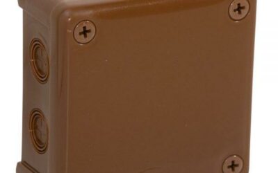 Puszka natynkowa pusta 8 wlotów VIPLAST VP-42 BRĄZOWA IP55 98x98x42mm 042-02