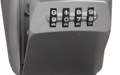Skrytka na klucze z szyfrem Master Lock 5415EUDRD