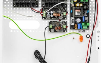 System zasilania buforowego PoE do 9 kamer i rejestratora BCS POWER BCS-UPS/IP8/E-S