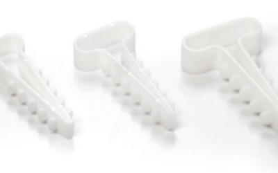 UCHWYT WBIJANY DO PRZEWODÓW PŁASKICH UWP-2 (100szt.)