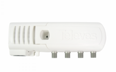 Wzmacniacz domowy ze złączami typu „F”